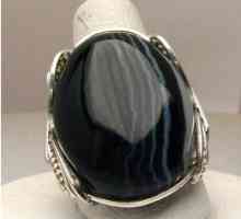 Crna Onyx (kamen). mineralna svojstva