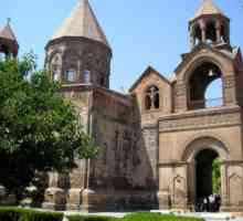 Noravank samostan, Ečmijadzin Armenija