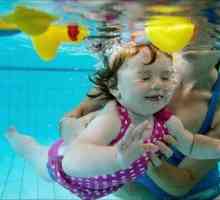 Kako naučiti dijete da pliva? Prva škola plivanja: Savjeti