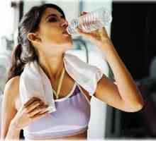 Početnici: Je li moguće piti vodu tijekom treninga
