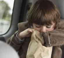 Dijete njihala u autu: što učiniti? Savjet Umjesto