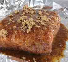 Pečena meso u foliju u pećnici: recept