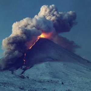 Untitled - vulkan u Kamčatke. erupcija