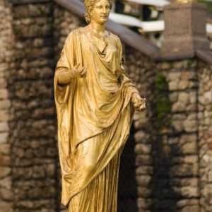 Juno božicu kao oličenje ženstvenosti u rimskoj mitologiji