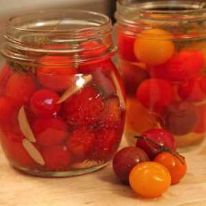 Priprema rajčice za zimu s limunskom kiselinom