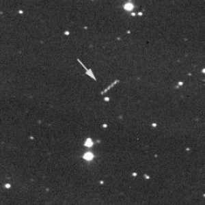 J002e3 (asteroidni). Tajanstveni NEO j002e3