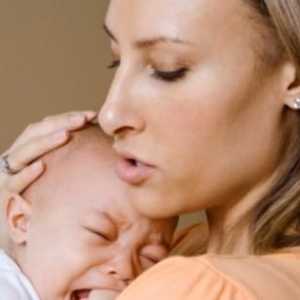 Kako liječiti curenje iz nosa kod beba: Osnovna pravila