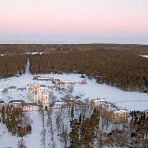 Konevetsky Samostan na jezeru Ladoga: Povijest i ture