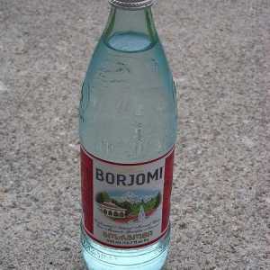Mineralna voda „Borjomi”: koristi i štete za čovjeka