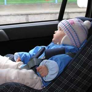 Je li moguće za prijevoz djece na prednjem sjedalu? U kojoj dobi dijete može voziti na prednjem…