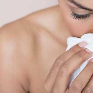Krvarenja iz nosa: prva pomoć i osnovne uzroke