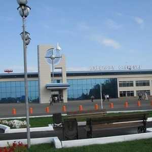 Zračna luka Orenburg: web stranice, infopult, e