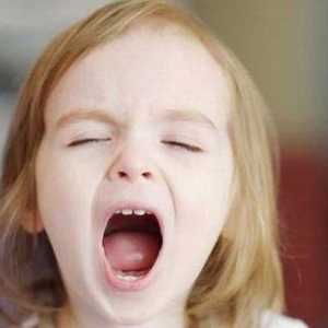 Zašto postoji miris acetona daha u djece?