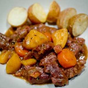 Recept „meso i krumpir u multivarka” - ukusna, srdačna, jednostavna
