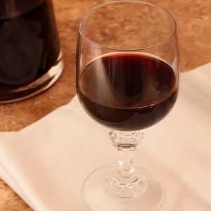 Vinarstva naravno: kako napraviti vino od višanja